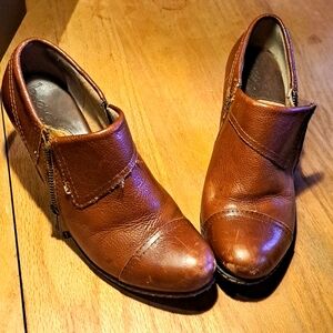 B.O.C. heeled boots